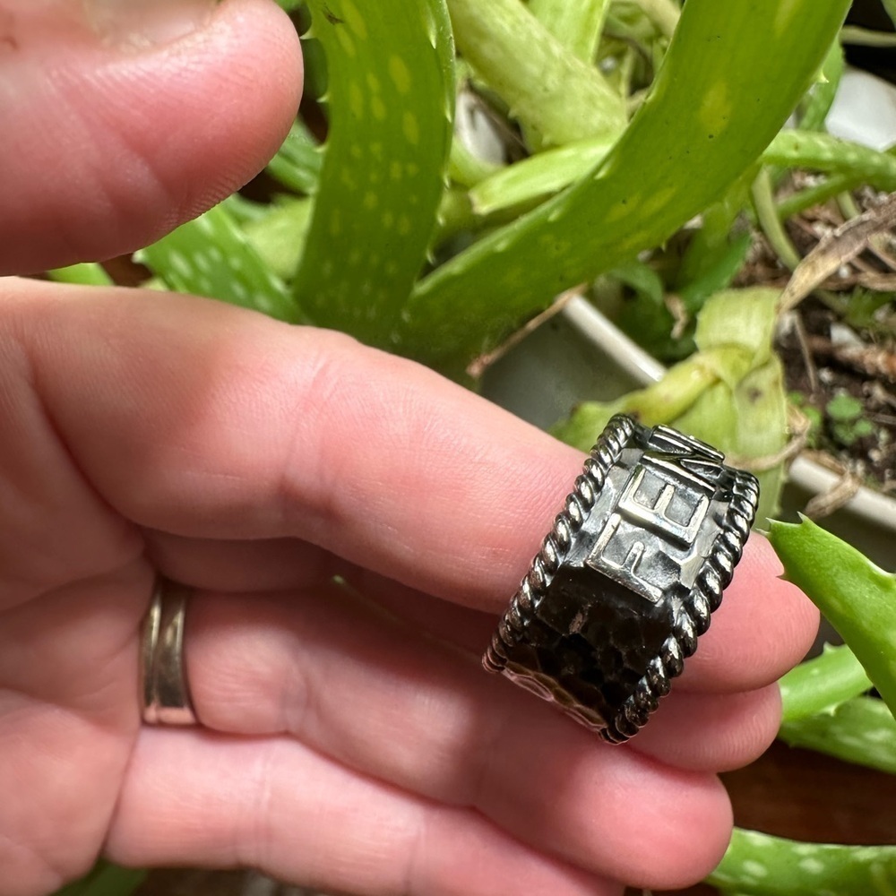 Fendi ring   Authentic - Picture 4 of 12